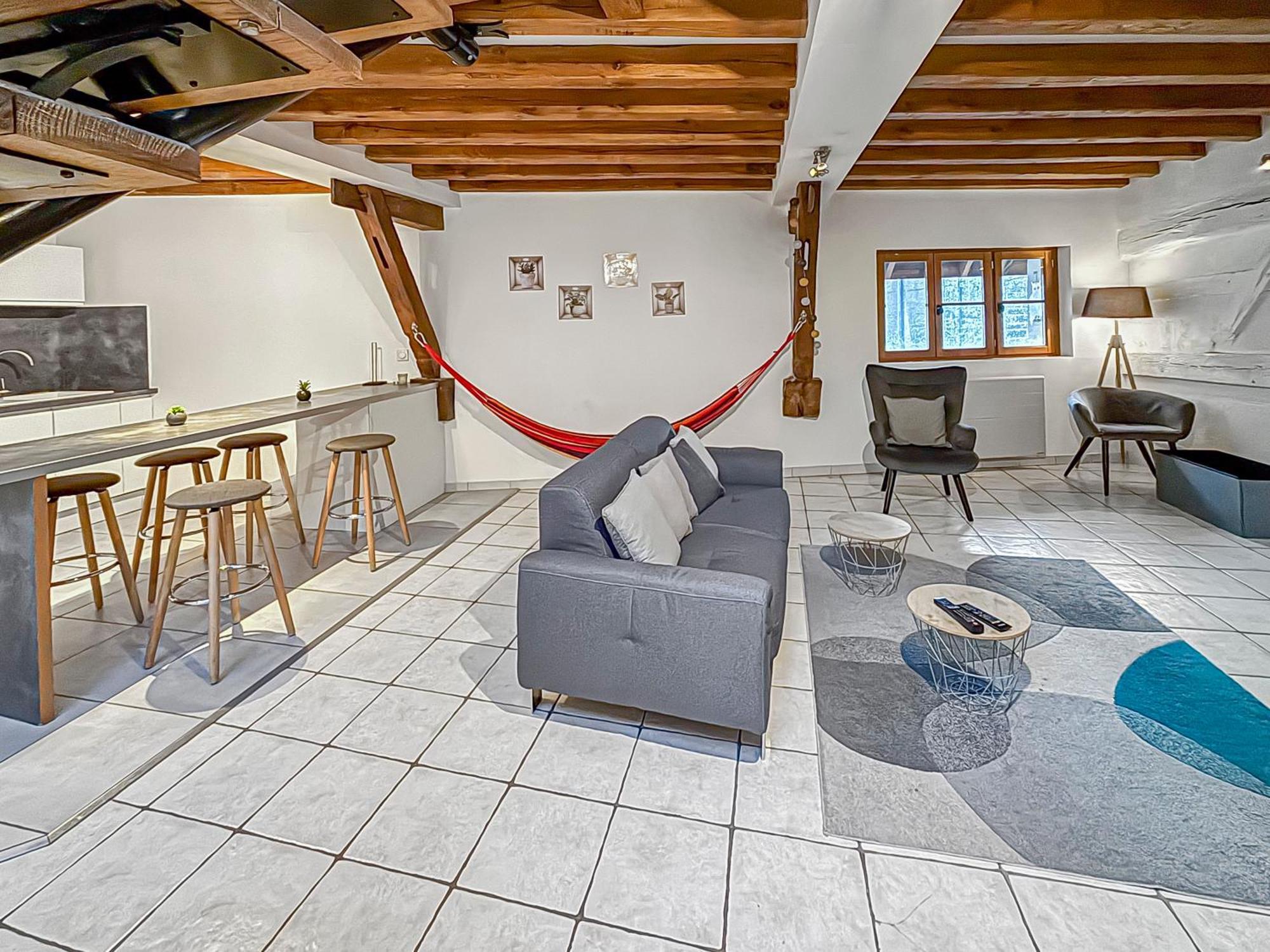 Spacieux & Lumineux Avec Smart Tv Et Wi-Fi Rapide Troyes Luaran gambar
